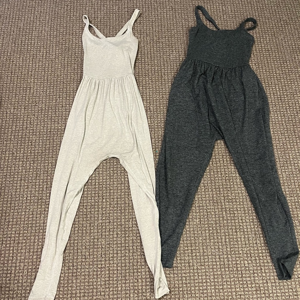 Sorry this isn’t for sale and it won’t let me delete it